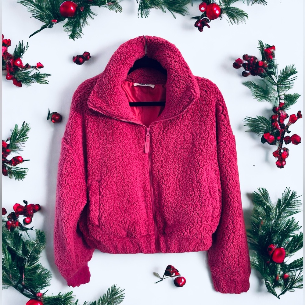 *NEW* Berry Jazz Cozy Comfort Jacket Size Small